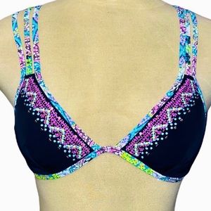 Victoria’s Secret Strappy Back Bikini Top  M